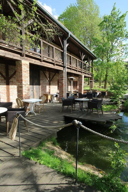 Areal Botanika Hotel Unhošť Kültér fotó