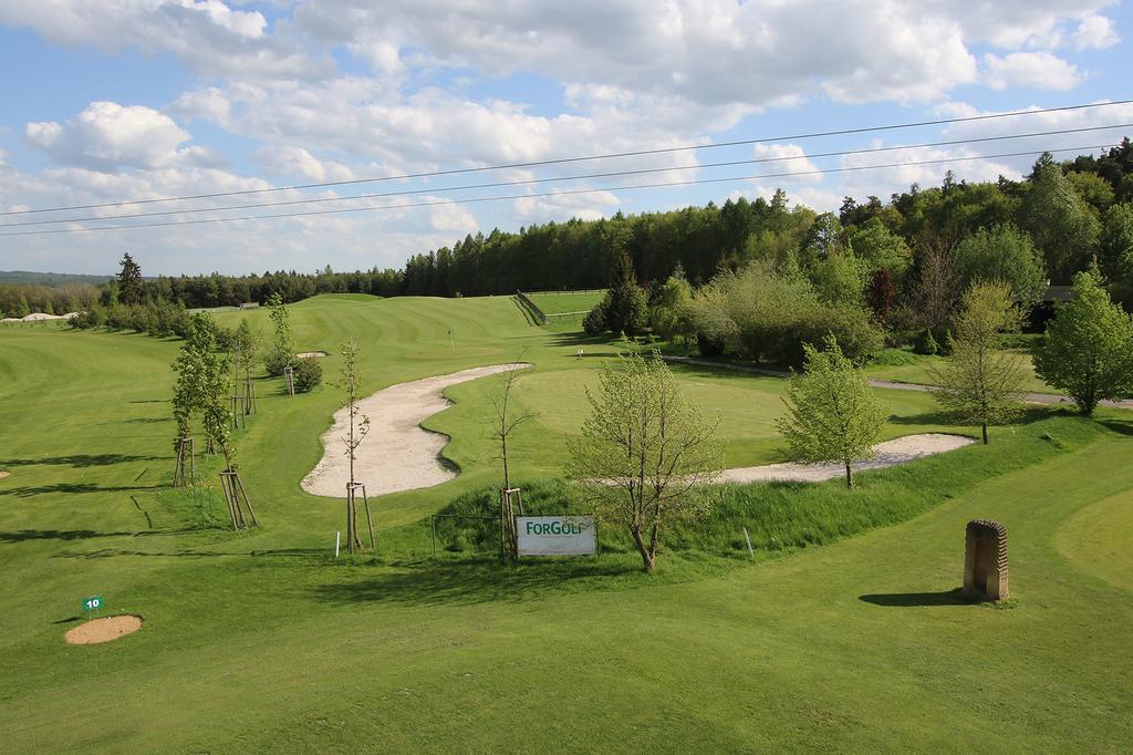 Areal Botanika Hotel Unhošť Kültér fotó