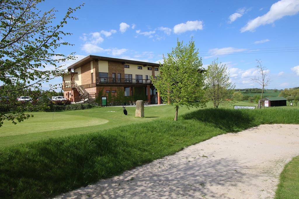 Areal Botanika Hotel Unhošť Kültér fotó