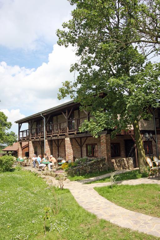 Areal Botanika Hotel Unhošť Kültér fotó