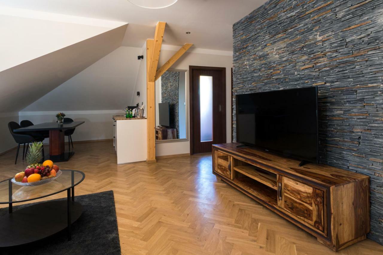 Areal Botanika Hotel Unhošť Kültér fotó
