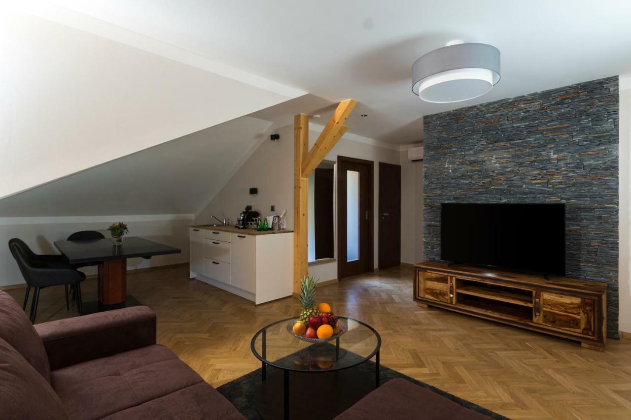 Areal Botanika Hotel Unhošť Kültér fotó