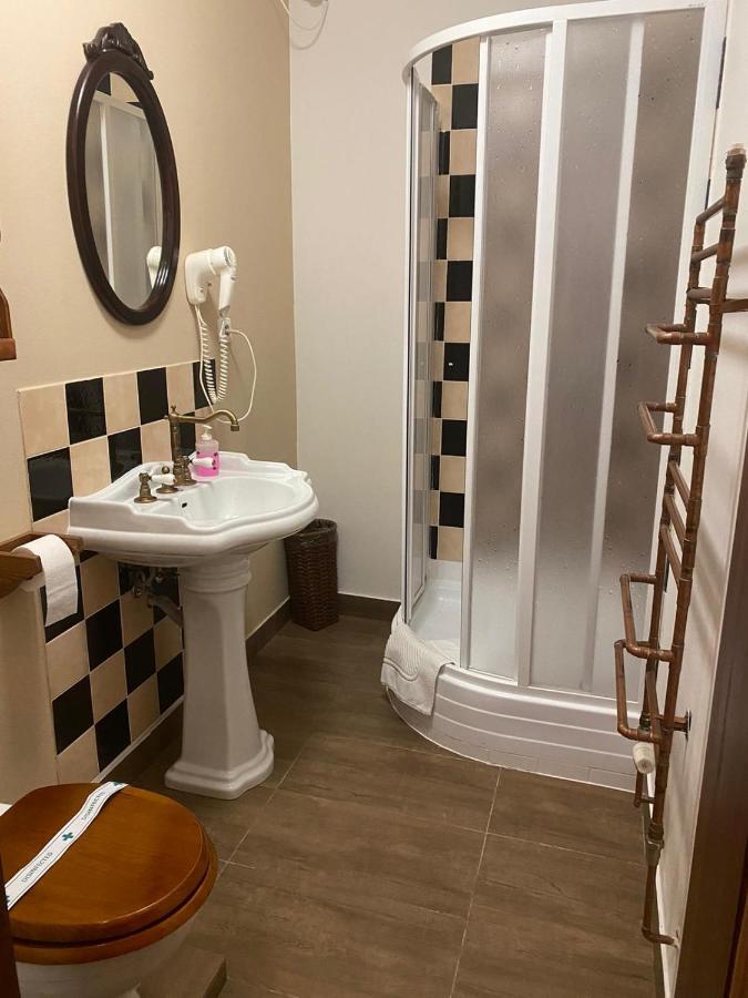 Areal Botanika Hotel Unhošť Kültér fotó